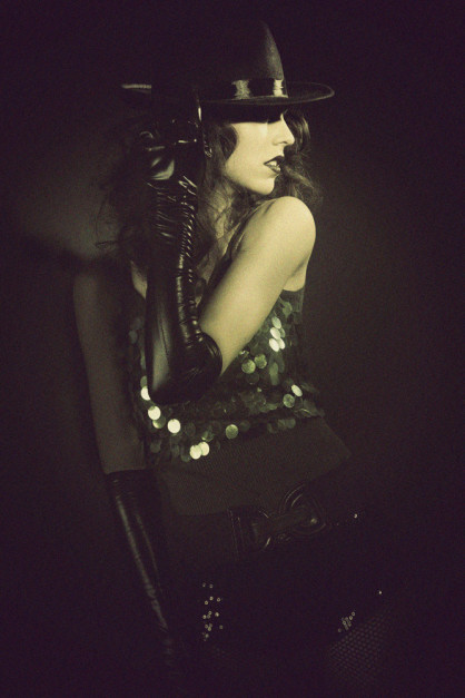 3lea-editorial-sepia-1000-1